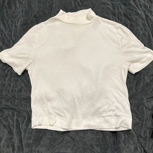 Aritzia Babaton Mock Neck short sleeve crop